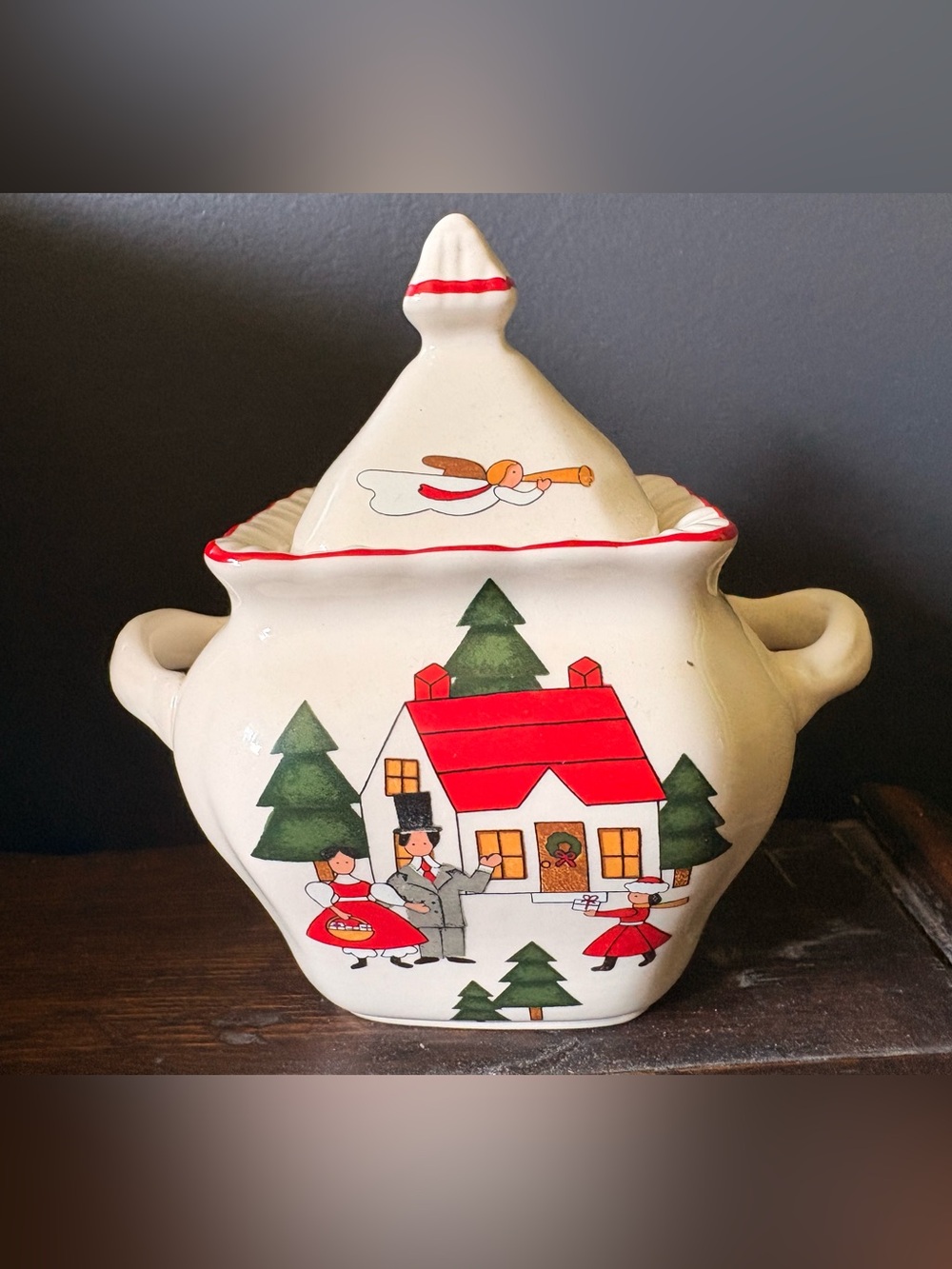 Vintage 1983 Masonโs Christmas Village Covered Sugar Bowl - Made in England
